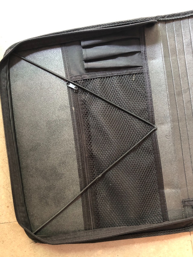 Selling 2 x 3-ring binders - Hilroy with zipper 1 with velcro - photo 3