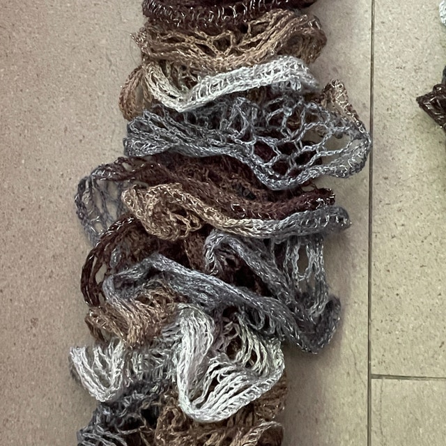 Curly spiral Lace Lightweight Boa Scarf - photo 3