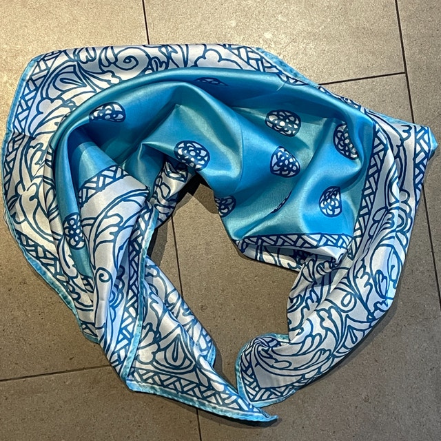 Vintage 60s Scarf by Vera Blue/White Swirl Pattern - photo 5