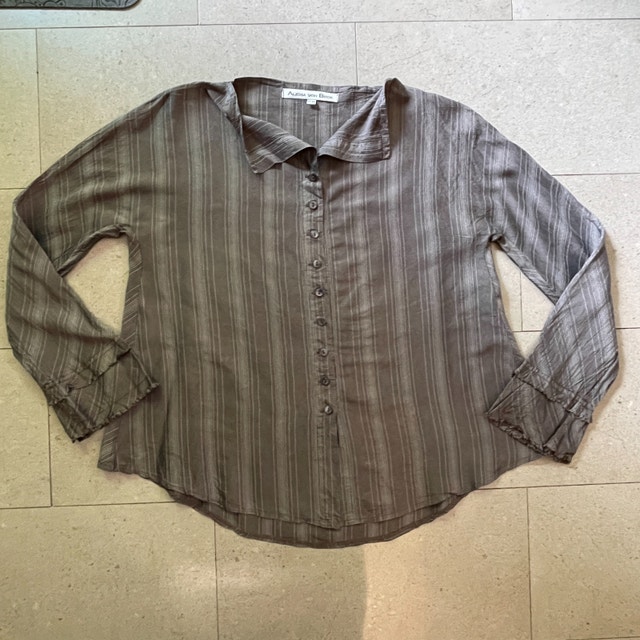 Alexia von Beck Silk Blouse Top w/ Raw Sleeve -MED
