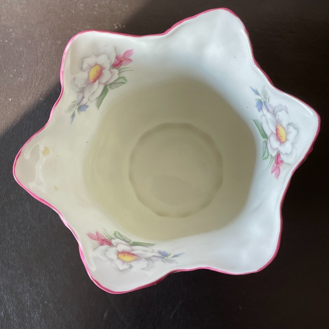Vintage Royal Staffordshire England Bone China Floral Vase - photo 4