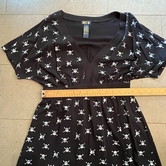 Dex Empire Waist Black Tunic top with skulls pattern - Medium - photo 5