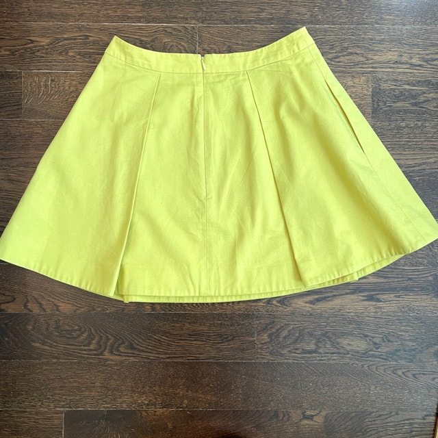 Kate Spade Saturday Yellow Pleated Mini-skirt with pockets-Sz.2 - photo 3