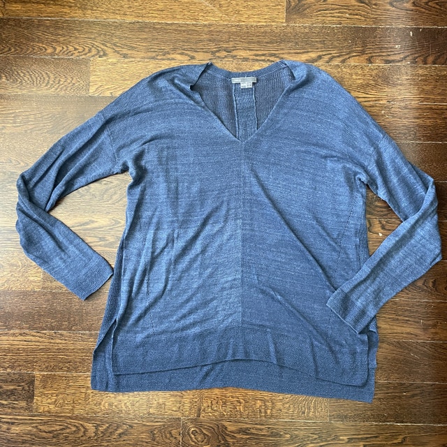 Vince V-neck Sheer Sweater-Blue-Silk/Cashmere-Size M