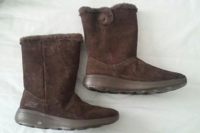 BNIB Skechers Women's Boots 9W - photo 2