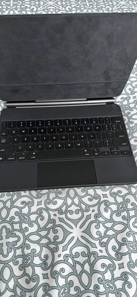 Magic Keyboard for iPad