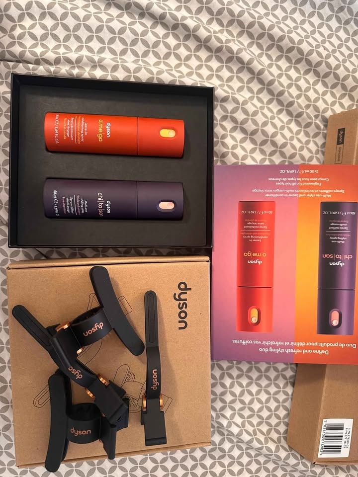 Dyson Airwrap + Dyson Clip Set + Dyson Travel Bag - photo 2