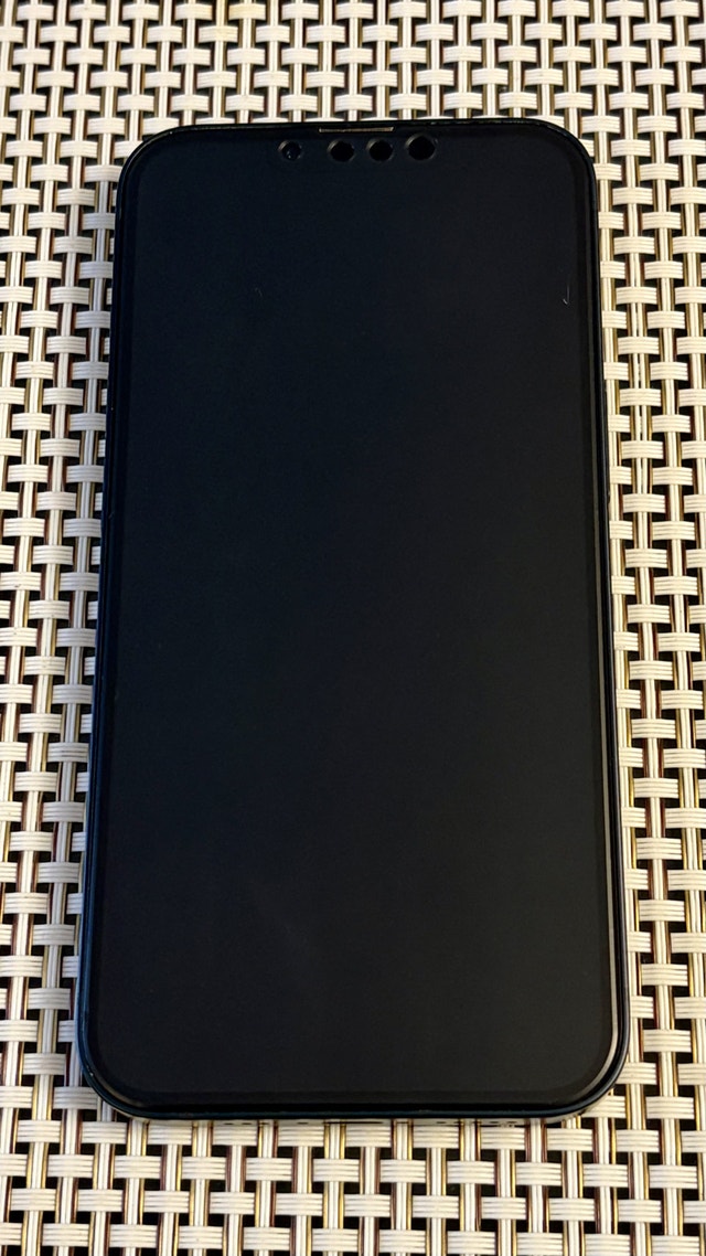 iPhone 14 - 128 gb - Like New - photo 4