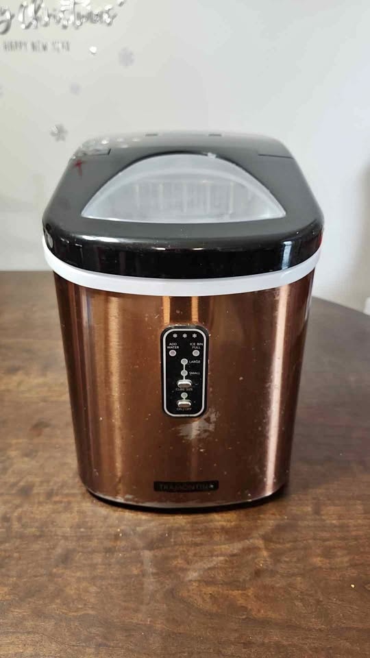 Tramontina Ice Maker
