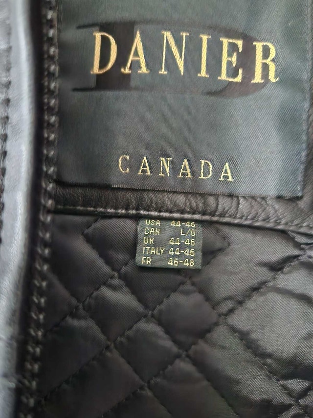 Danier - Men's Large Leather Jacket - photo 2