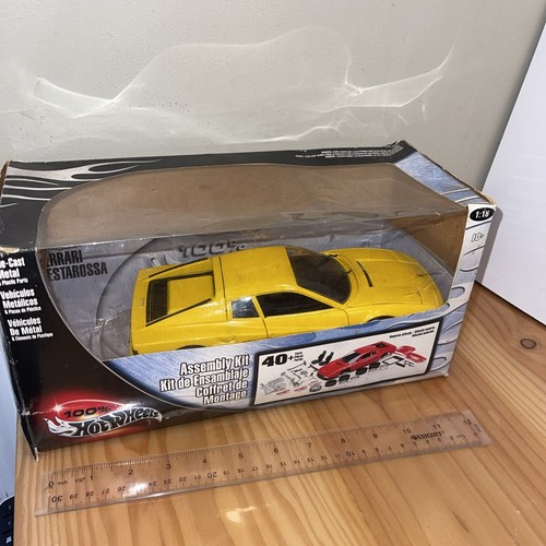 100% Hot Wheels 1/18 scale Yellow Ferrari Kit