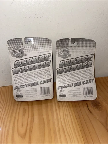 Racing Champions Die Cast Cars Lot of 2 - photo 3
