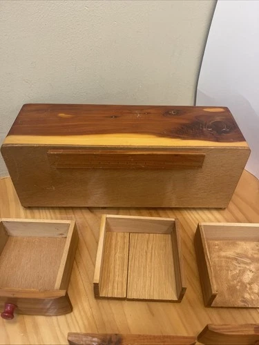 Salesman Sample Cedar Vanity Chest of Drawers Vintage - photo 3