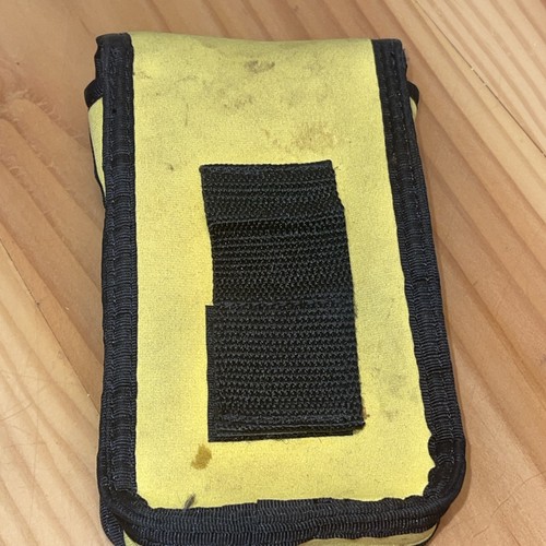 Pokemon Pikachu Gameboy Color Case Holder Yellow 1999 Nintendo - photo 4