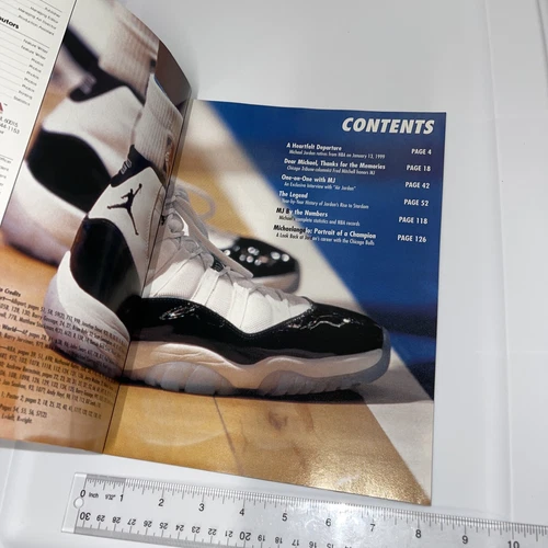 MICHAEL JORDAN - 1999 Farewell to #23 - Gold Collectors Series - photo 3