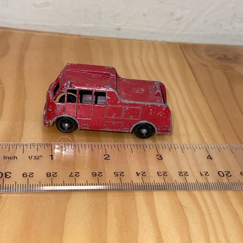 Matchbox Lesney Loose Fire Engine #9