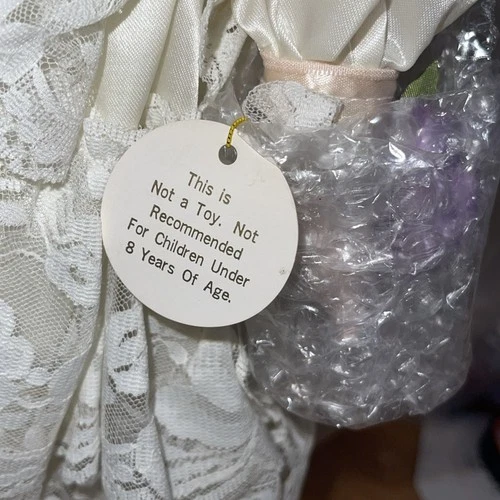 Duck House NITUNA Porcelain Doll NEW - photo 5