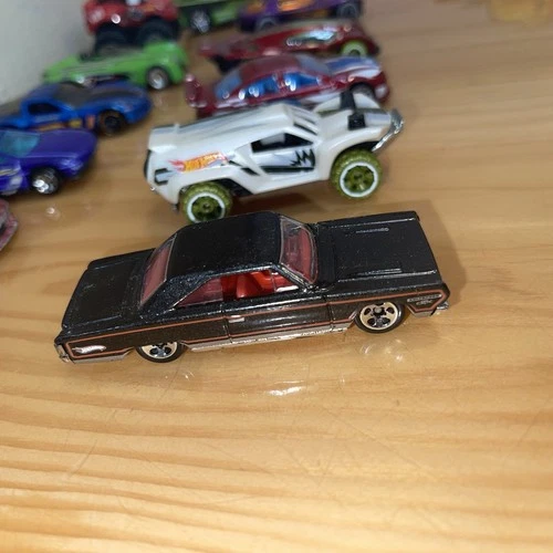 Hot Wheels Loose Car Lot of 12 - photo 2