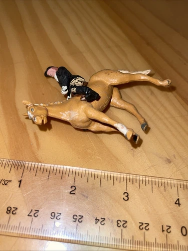 New Vintage Britains RIDER ON TAN HORSE - photo 5