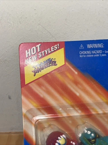 1996 Trans Mutant Hot Wheels Micro Vehicle w/Track - photo 2