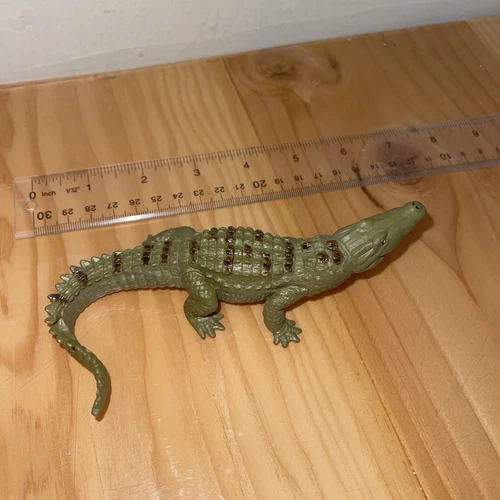 Crocodile - Safari ltd 1996 Miniature Plastic Animal - photo 3