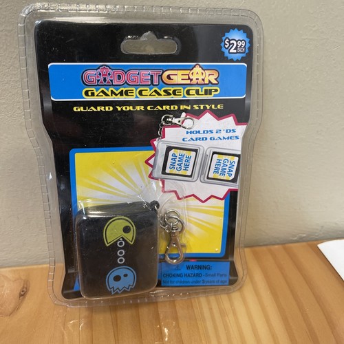 Gadget Gear Game Case Clip Holds 2 Ds Card Games