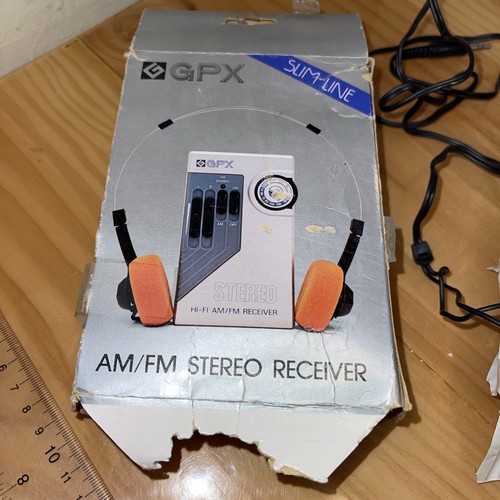 RARE Vintage Gran Prix GPX AM FM HI-FI POCKET RADIO - photo 5