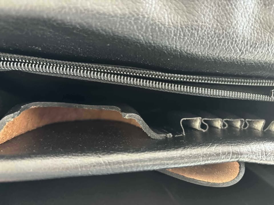 *RARE * 1970s Era Female RCMP Issued Gun/Duty Purse - photo 3