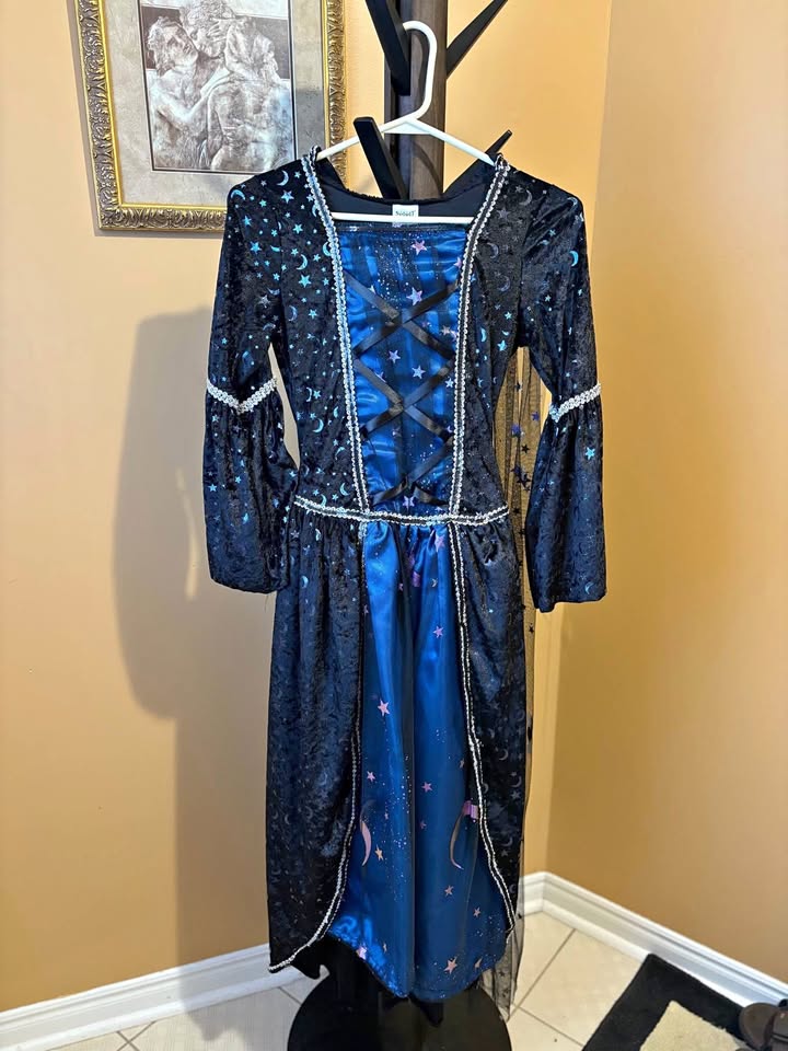 Midnight sorceress /Witch Child xl Halloween costume