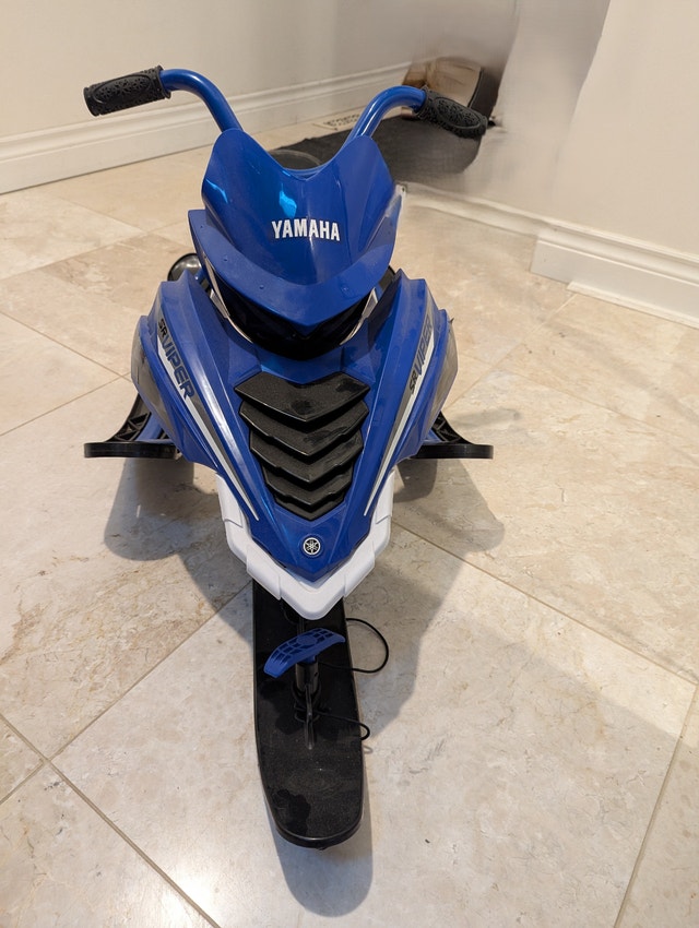 Snow Sled - Yamaha Viper - Excellent Condition