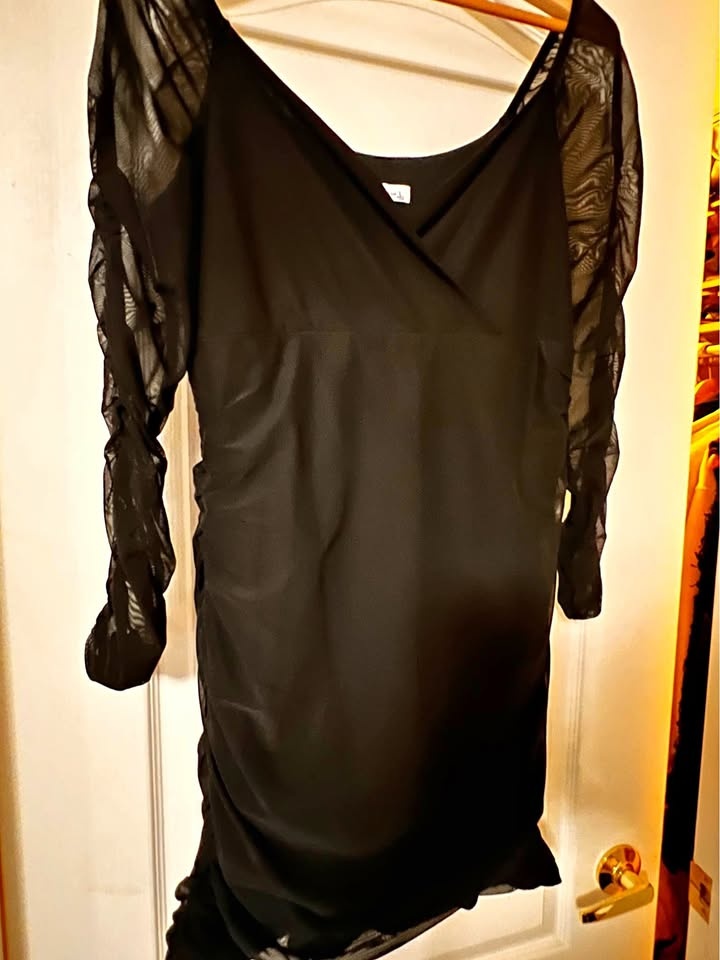 Hollister bodycon dress