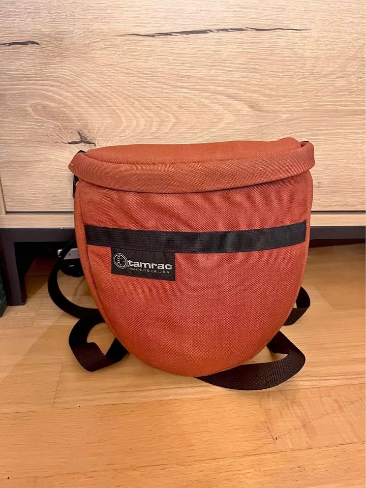 Tamrac Travel/Camera Bag