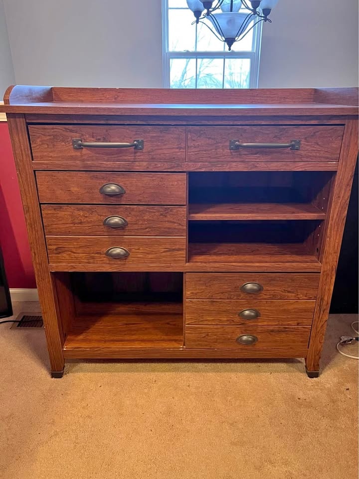 Shelving unit with drawers