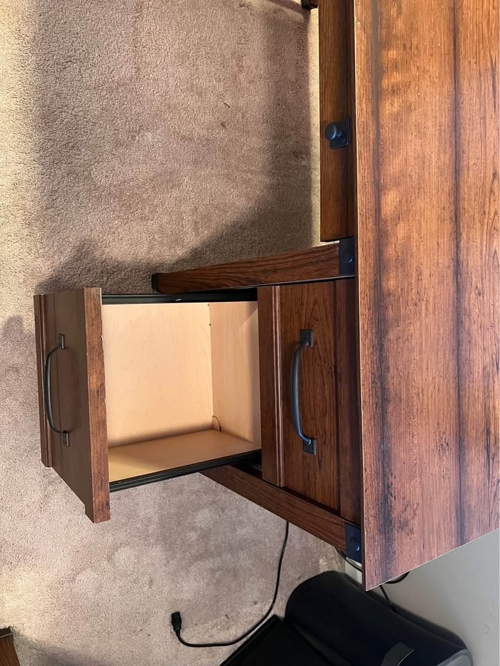 Desk with drawers - photo 5