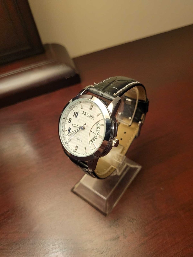 Brand New White Quartz Skone Men’s Fashion Watch - photo 2