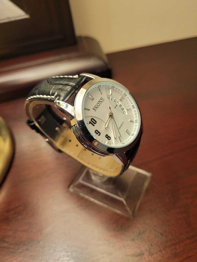 Brand New White Quartz Skone Men’s Fashion Watch - photo 3