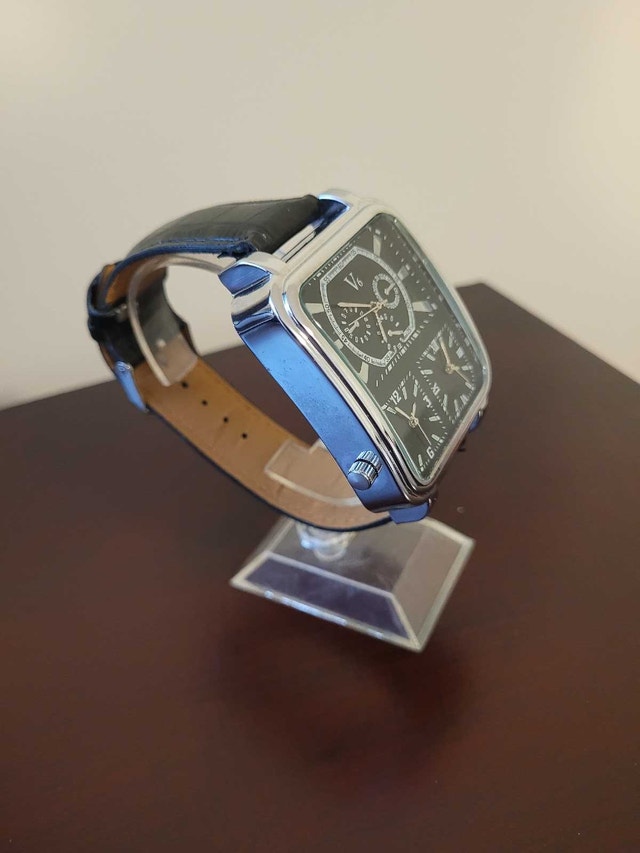 New Men's Silver V6 triple time zone fashion watch - photo 3