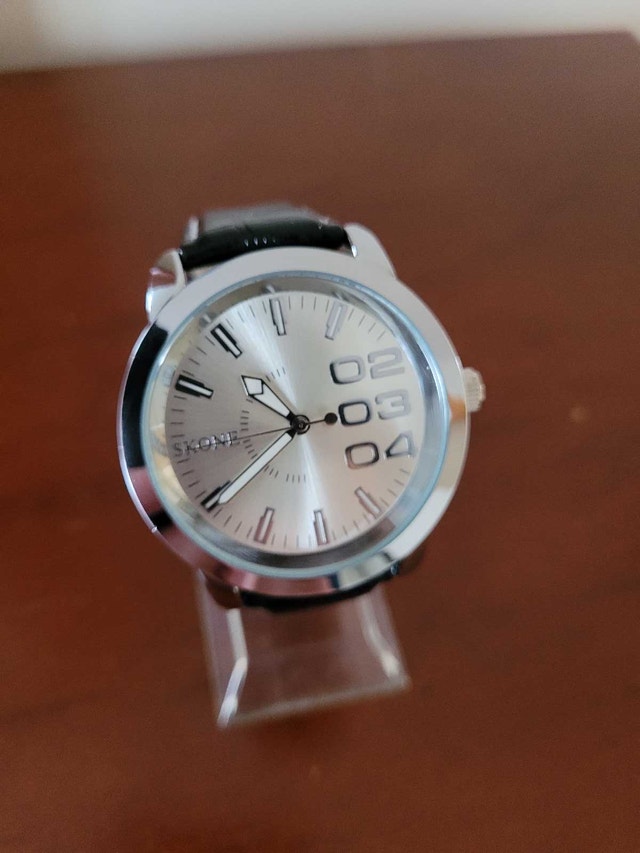 Brand New Skone Silver Men's Watch