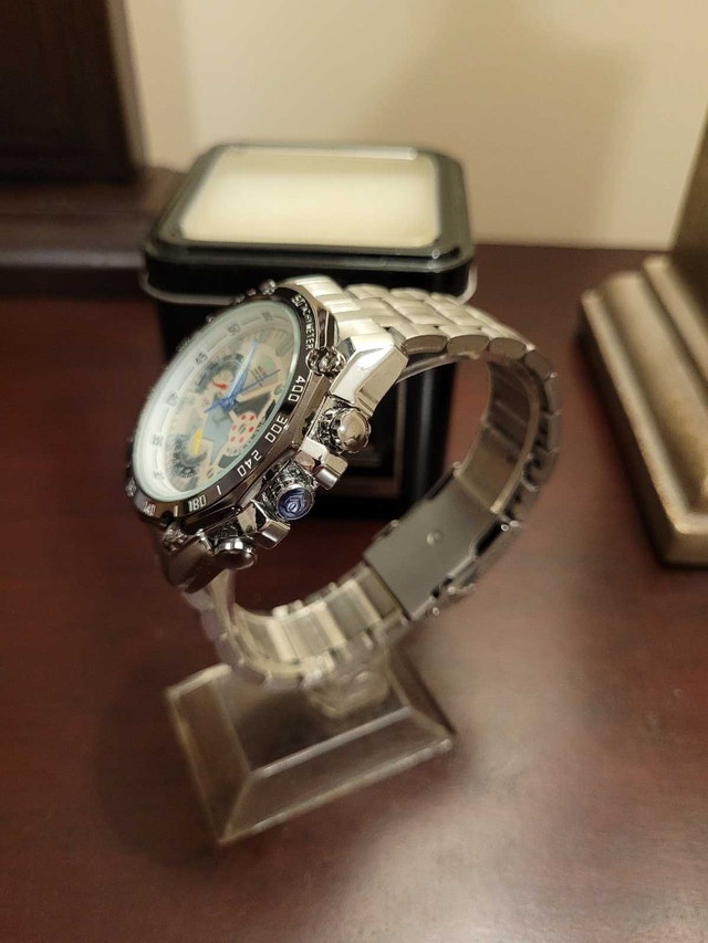 New Silver Weide Sport Men's Fashion watch with Box - photo 3