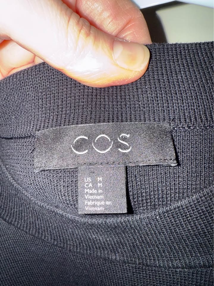 Cos Sweater - Size M - Black - photo 2