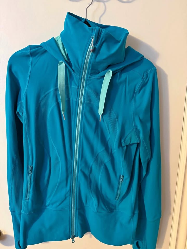 Lululemon Jacket Teal Size 8