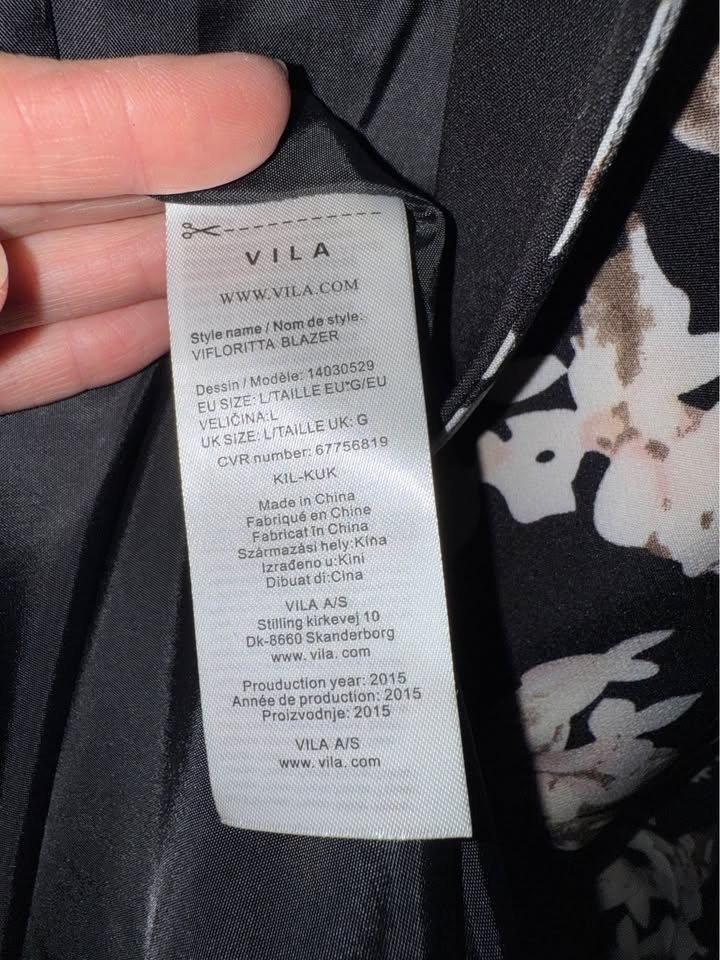 Vila Ladies Blazer - Size L - Black and Floral - photo 4