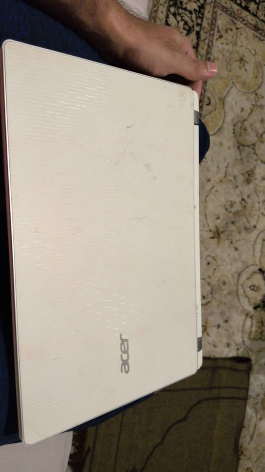 Acer Aspire V 13 laptop - photo 3