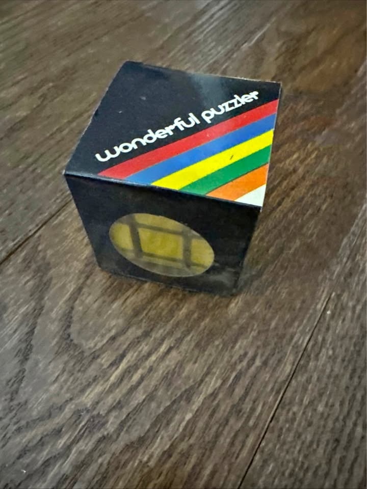 Vintage RUBIK'S CUBE 2-1/2 X 2-1/2 WONDERFUL PUZZLER Fruits And