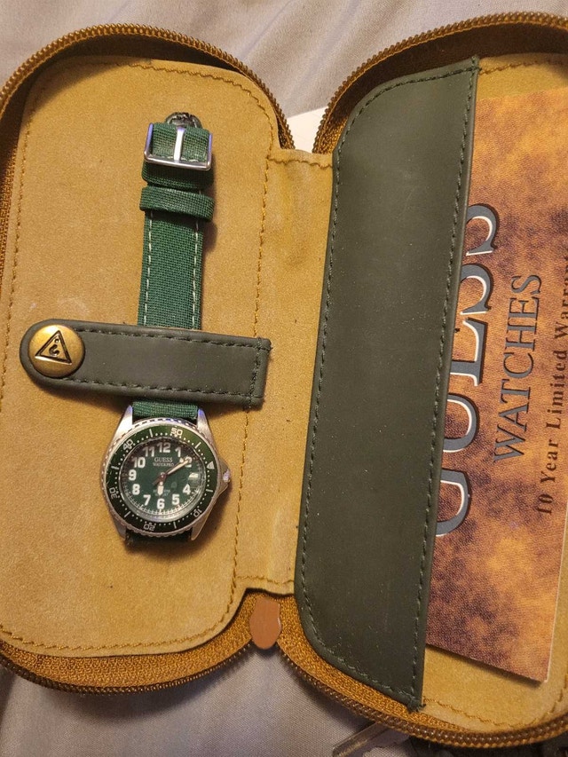 Guess WaterPro watch Vintage