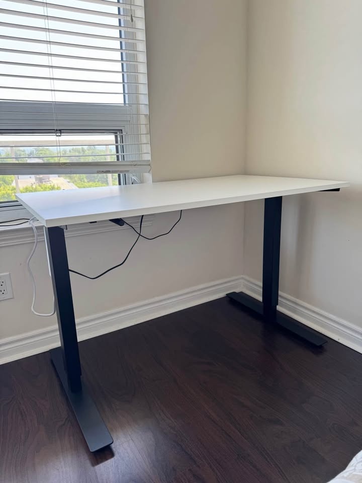 IKEA Trotten Standing Desk – LIKE NEW - photo 5
