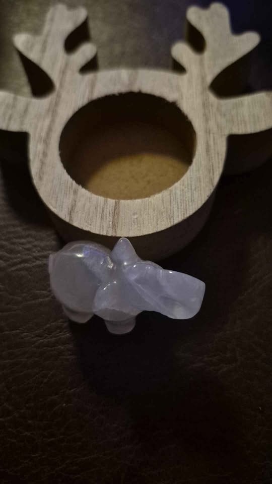 Rose Quartz Elephant - photo 2