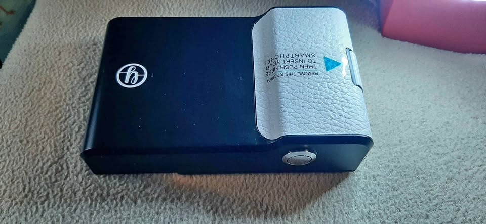 Prynt smartphone photo printer attachment. No ink necessary