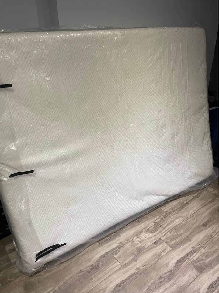 8” cooling gel memory foam mattress queen - photo 3