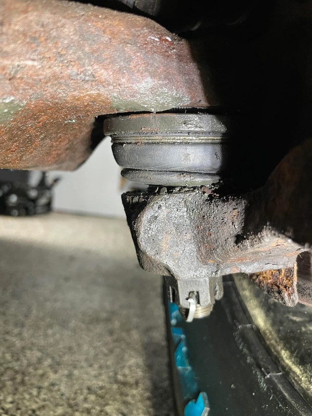 ball joints replacement service - photo 2